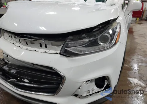 2018 Chevrolet Trax Lt z USA, uszkodzony, nr VIN KL7CJLSBXJB658762